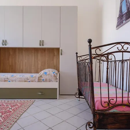 Semesterbostad Casa Delle Malve *